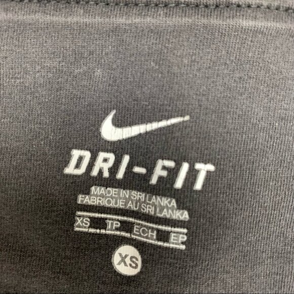 Nike  Dri-fit cropped Exercise Pant size XS - Picture 5 of 7